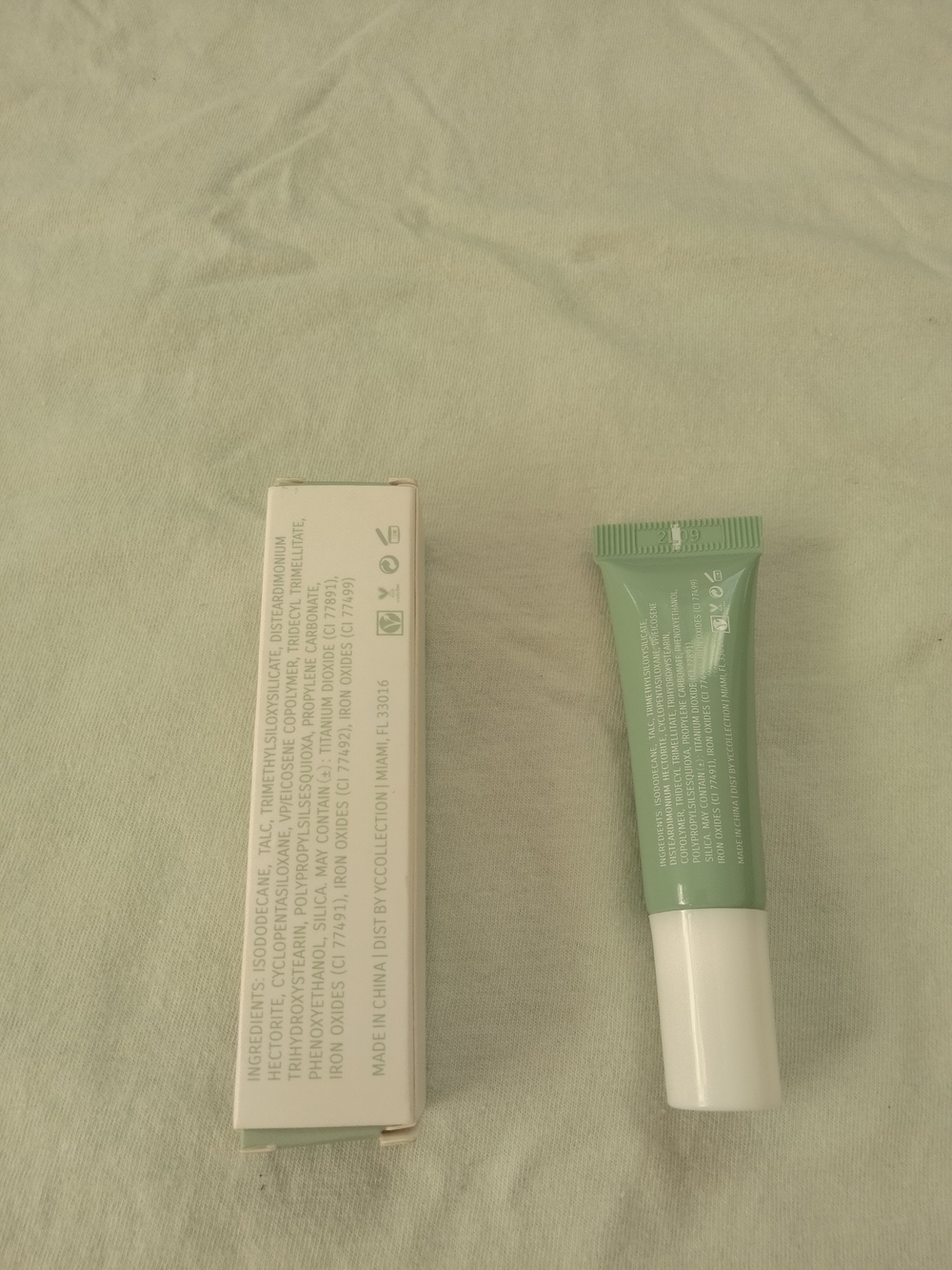 YC Collection Eye Primer - Picture 2 of 2